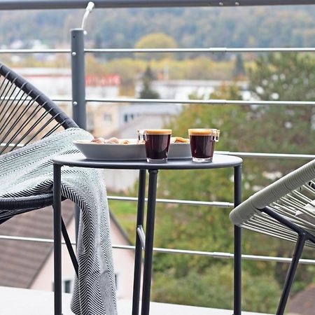 Blackncozy - Design Appartement Mit Boxspringbett Und Balkon Lorrach Exterior photo